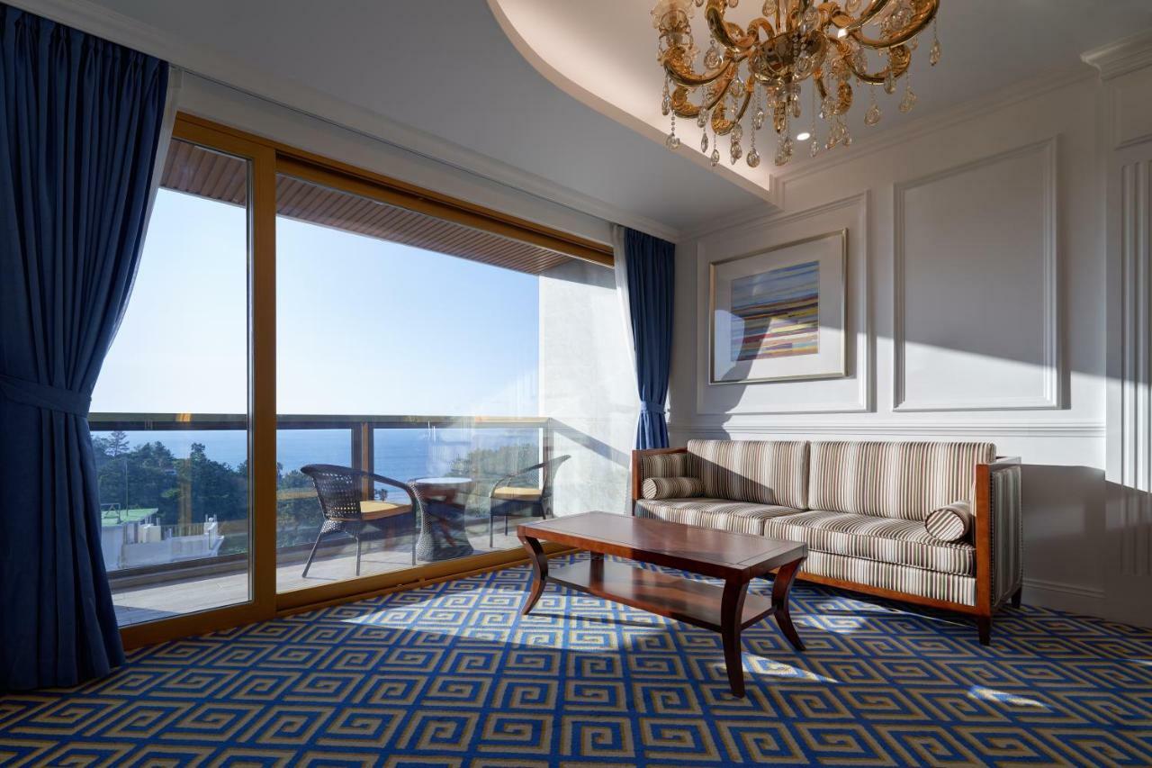 Goldone Hotel & Suites Seogwipo Eksteriør bilde