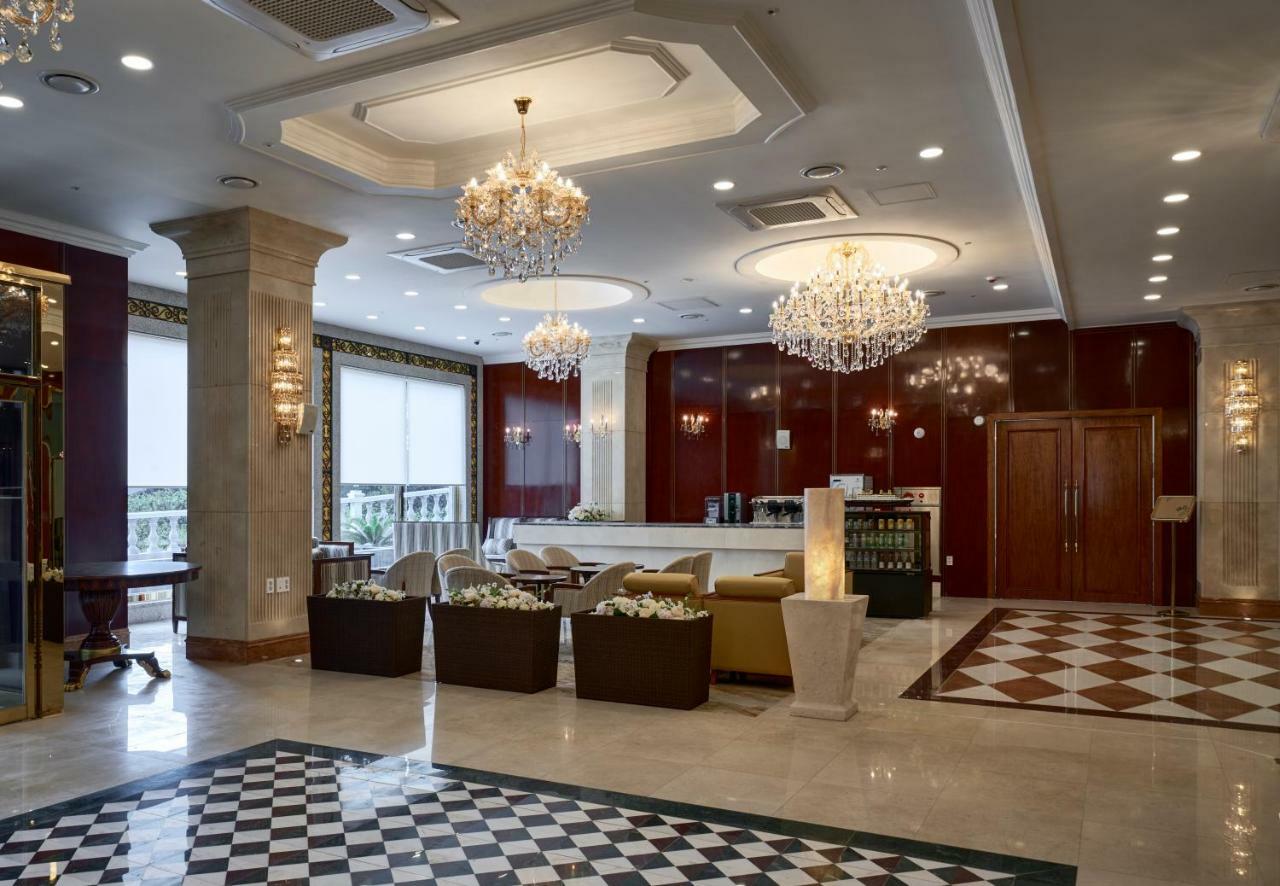 Goldone Hotel & Suites Seogwipo Eksteriør bilde