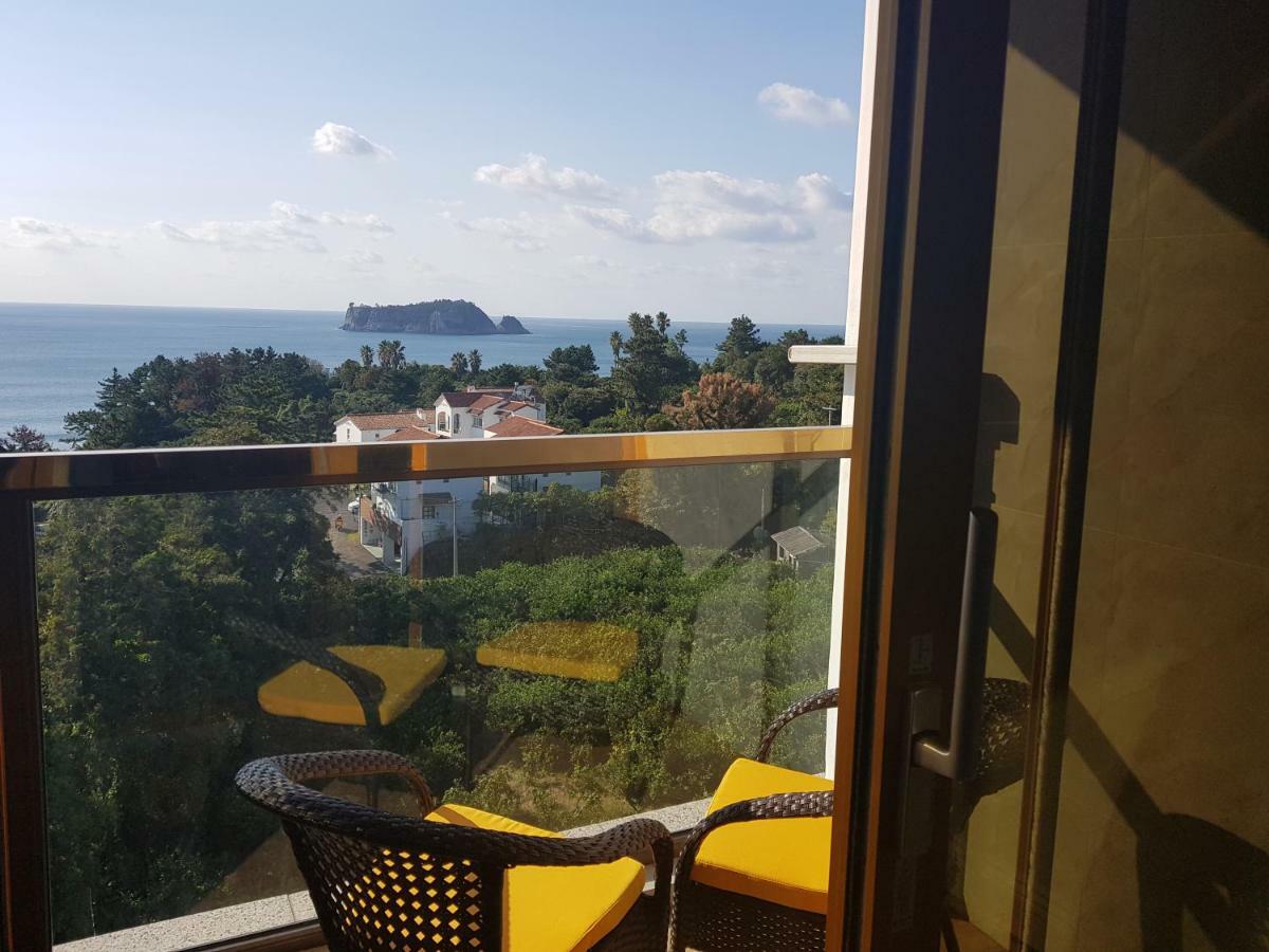 Goldone Hotel & Suites Seogwipo Eksteriør bilde