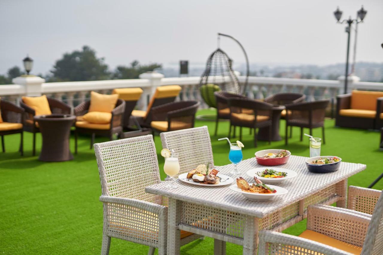 Goldone Hotel & Suites Seogwipo Eksteriør bilde