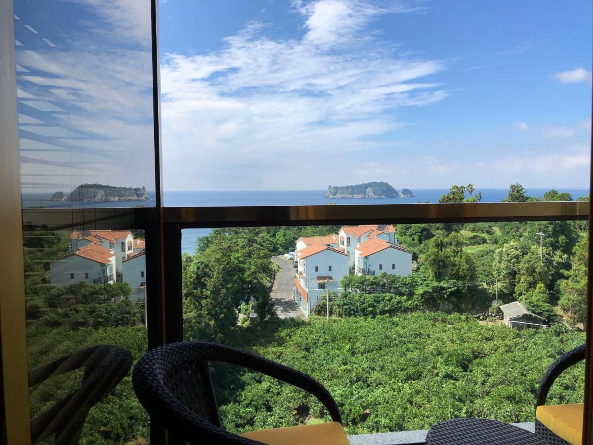 Goldone Hotel & Suites Seogwipo Eksteriør bilde